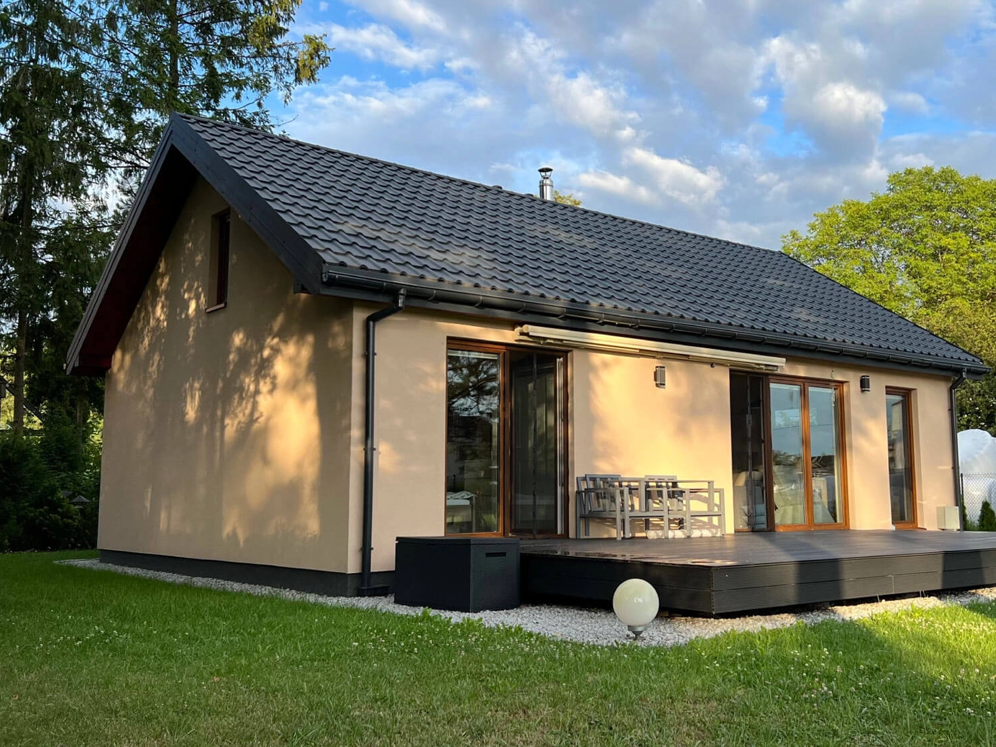Dom szkieletowy Mnich, budynek parterowy, 71 m2 - wizualizacja elewacji frontowej